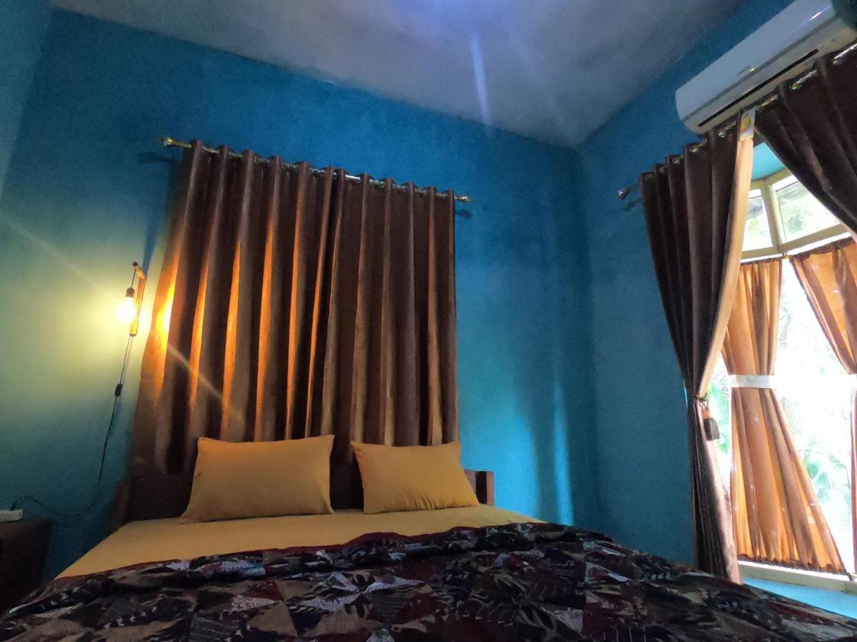 Owl Hostel 카리문자와 외부 사진