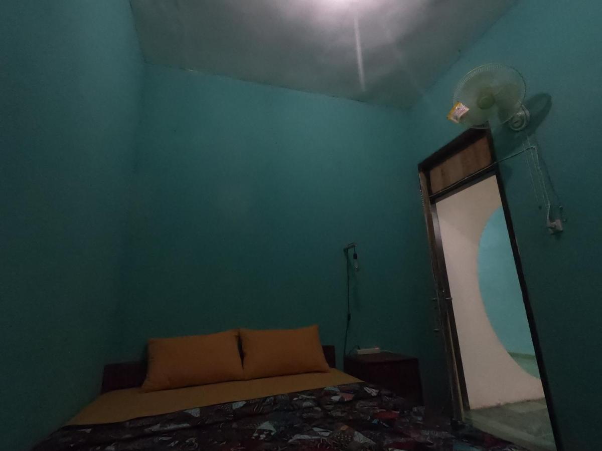 Owl Hostel 카리문자와 외부 사진