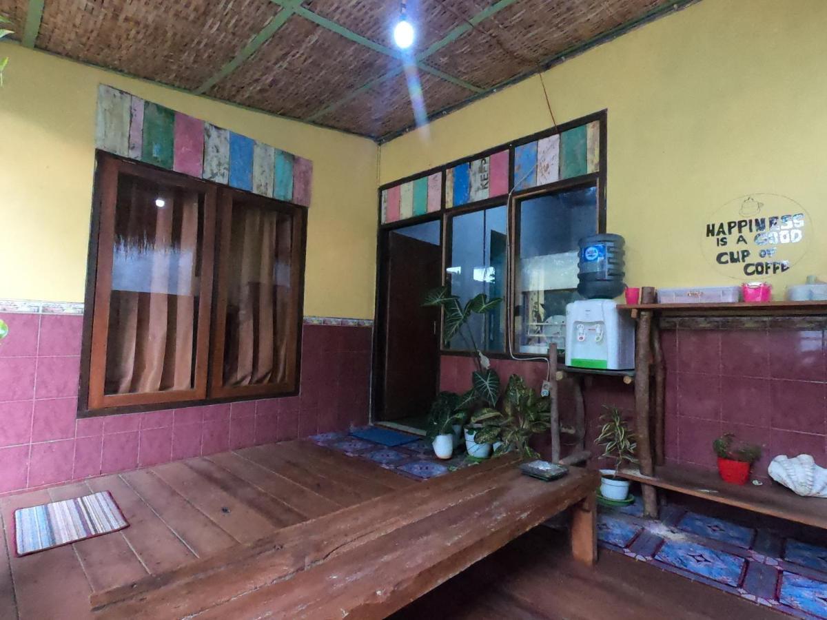 Owl Hostel 카리문자와 외부 사진