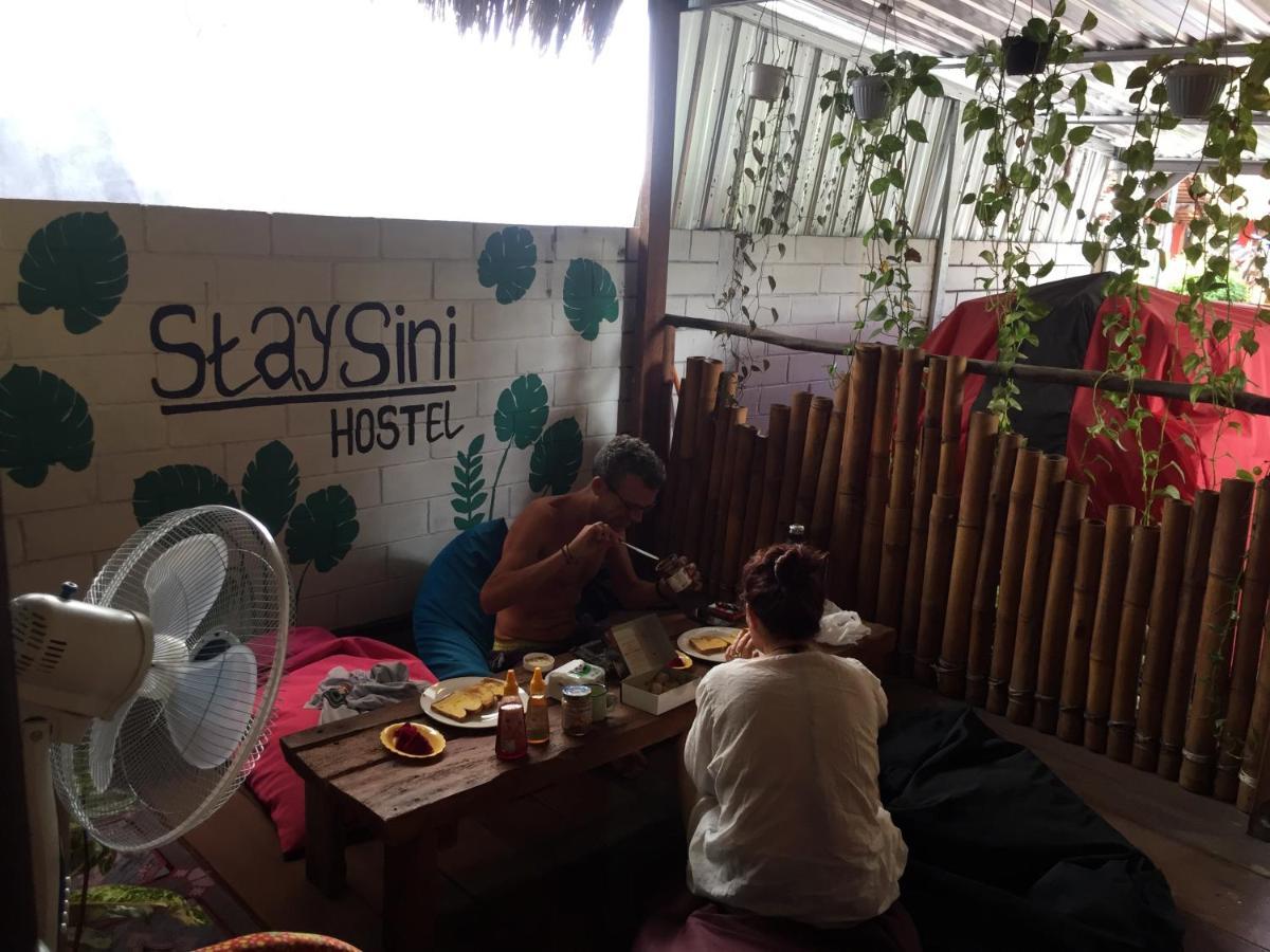 Owl Hostel 카리문자와 외부 사진