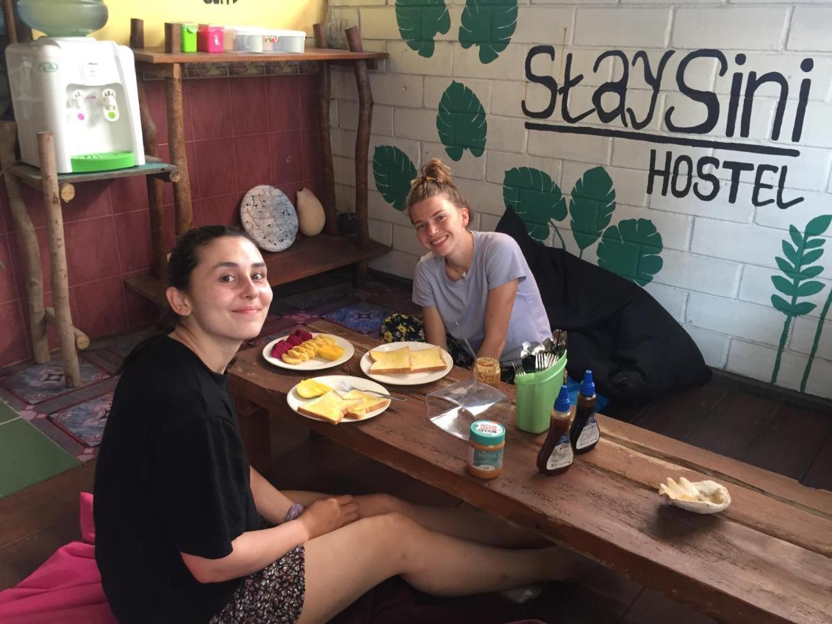 Owl Hostel 카리문자와 외부 사진